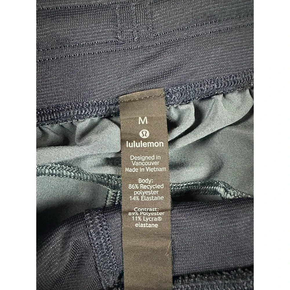 Lululemon Shorts Mens Medium Blue Space Dye T.H.E Linerless Performance LM7AAWS